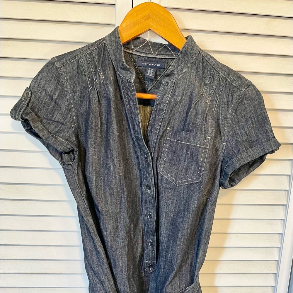 Classic Tommy Hilfiger Denim Shirt Dress Size Extra Small with pockets